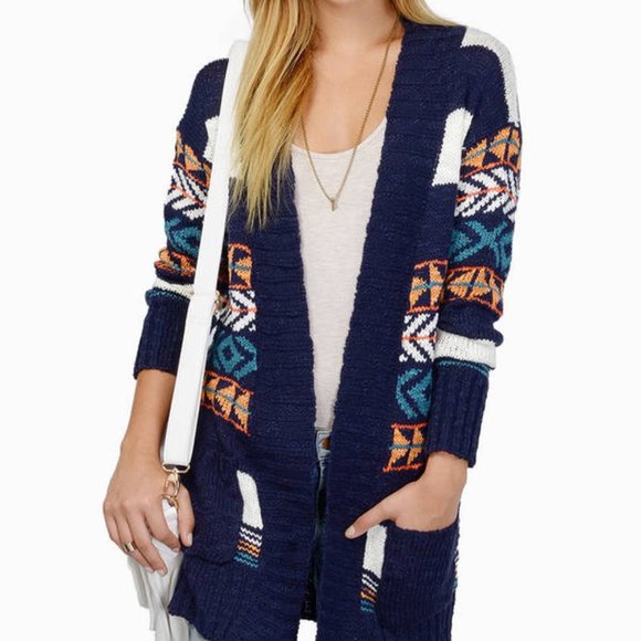 TOBI D'Lila Navy Aztec Print Cardigan - Picture 2 of 4